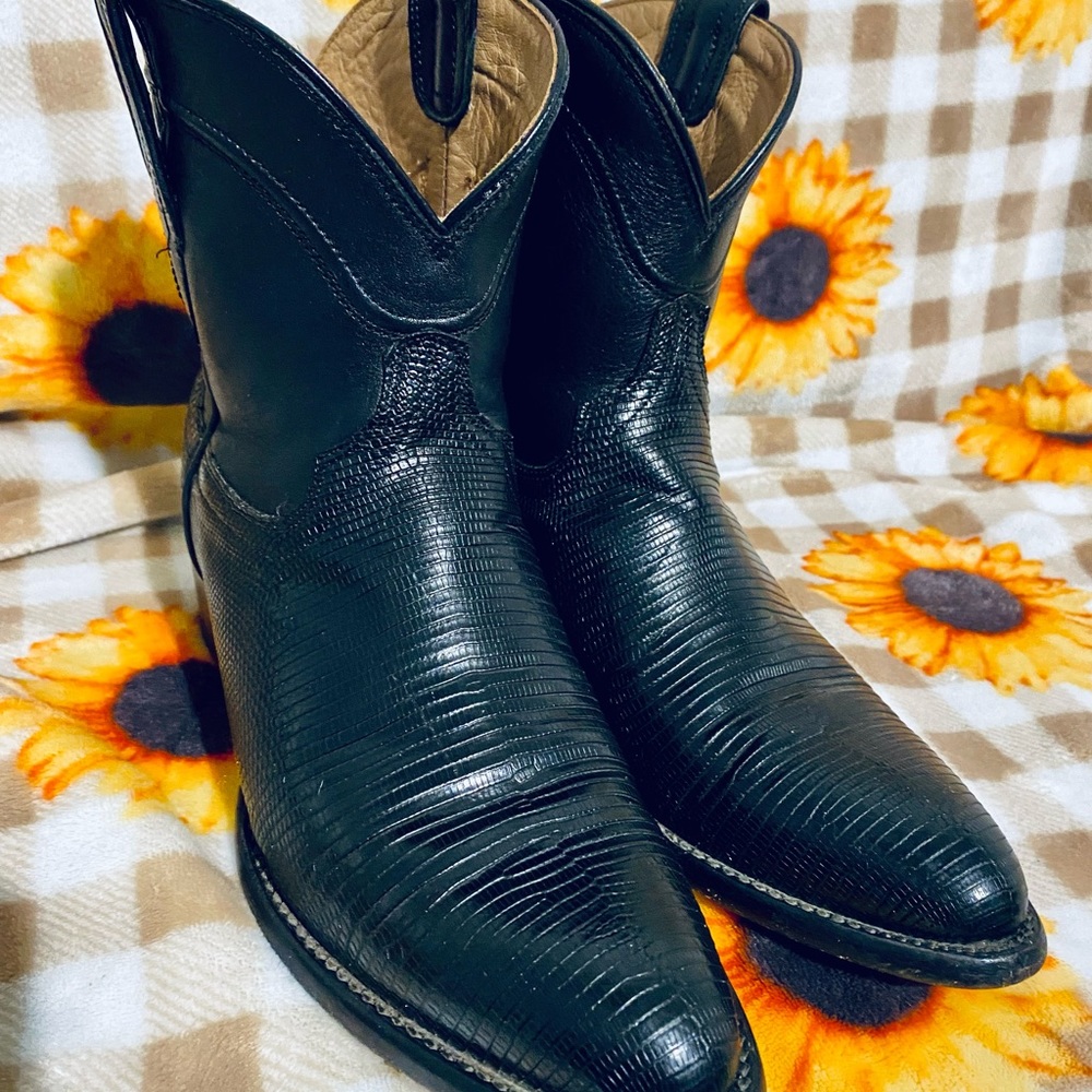 Tecovas Black Lizard Boots